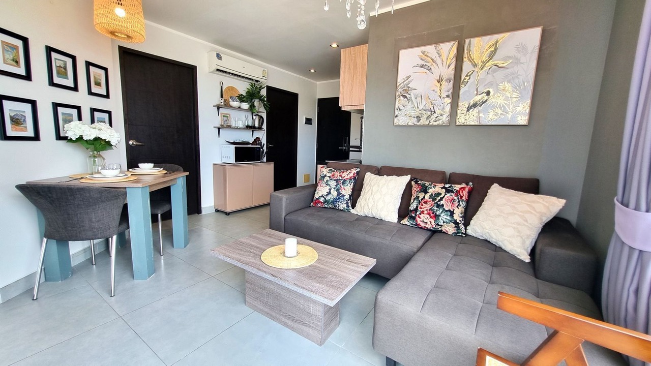Photo of Livingroom in Chalong