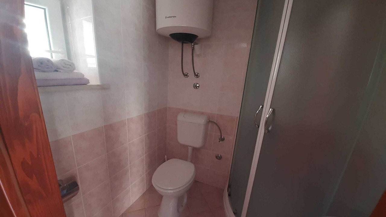 Photo of Bathroom in Gornji Kono