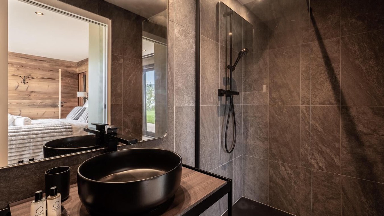 Photo of Bathroom in Montalbert