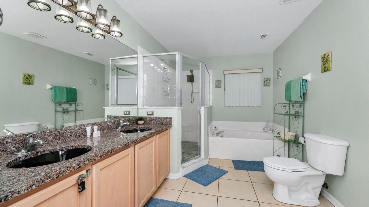 Photo of Bathroom in Thousand Oaks