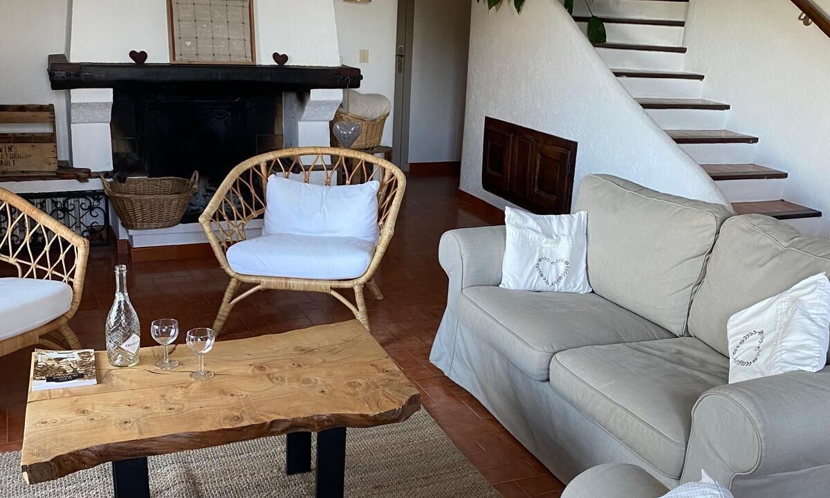 Photo of Livingroom in Saint-Paul-en-Foret