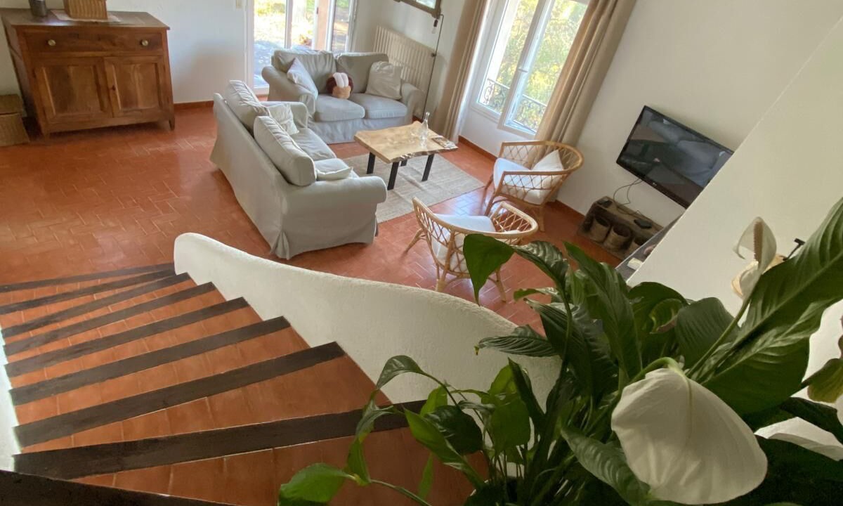 Photo of Livingroom in Saint-Paul-en-Foret