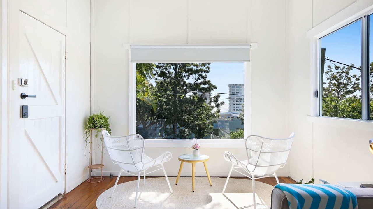 Photo of Livingroom in Burleigh Heads