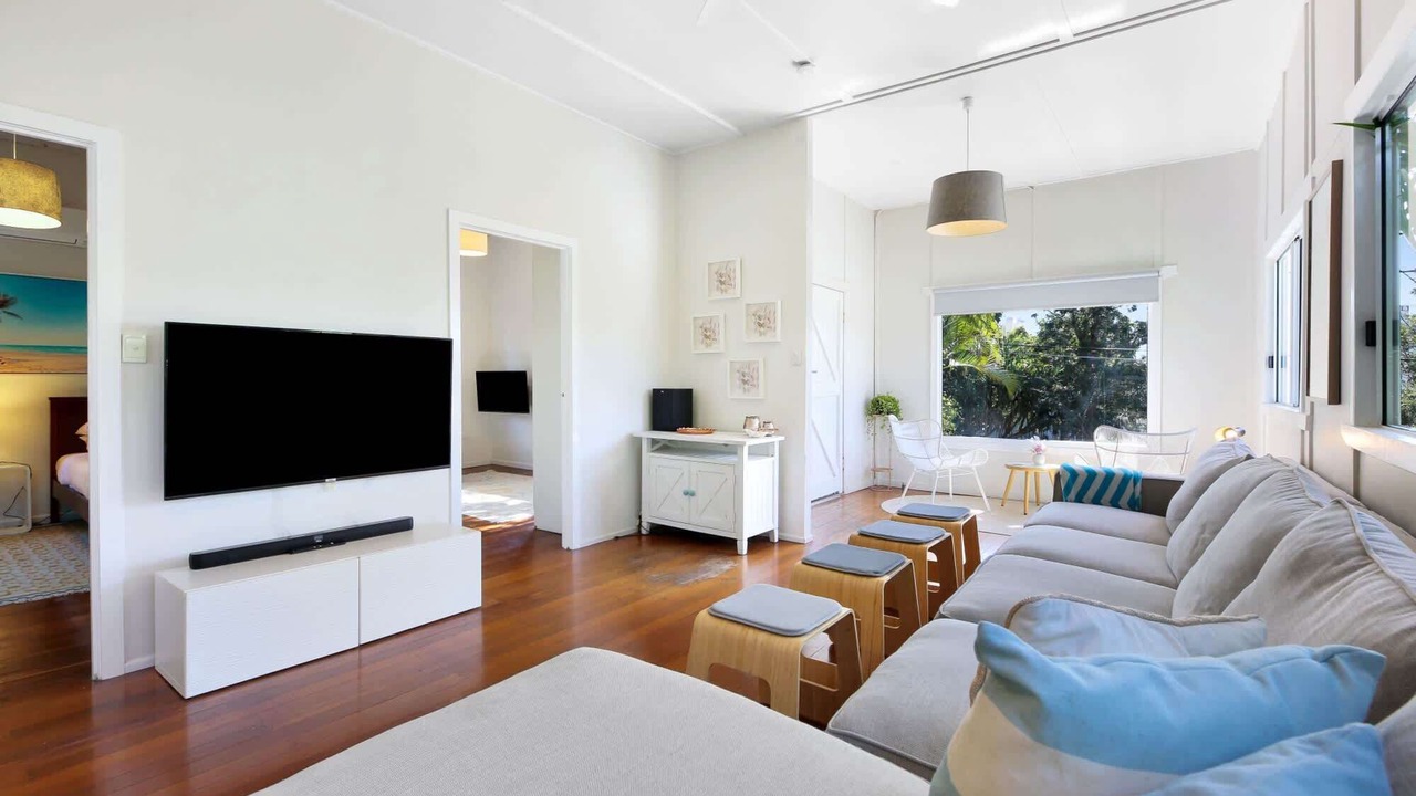 Photo of Livingroom in Burleigh Heads