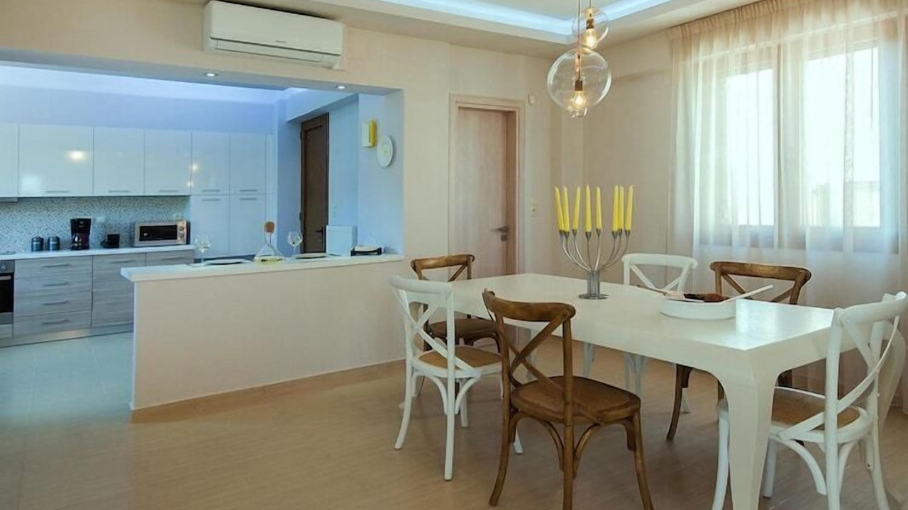 Photo of Livingroom in Adele