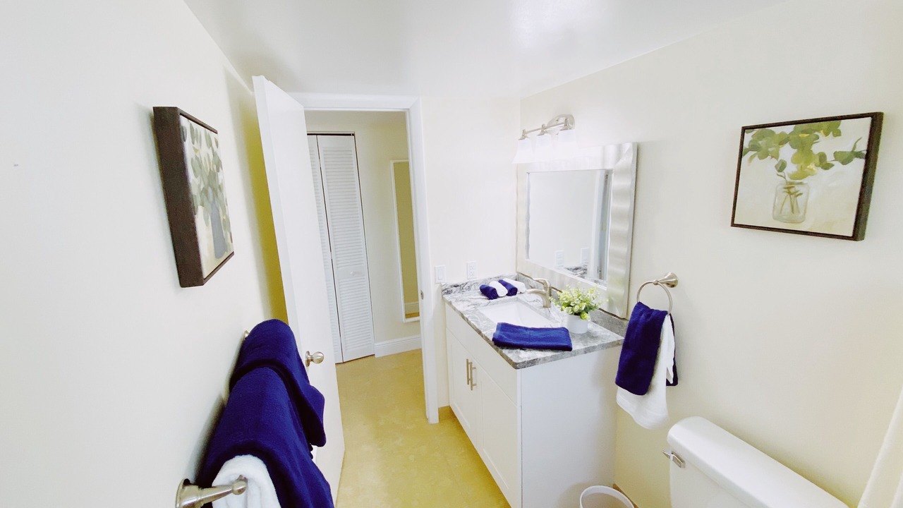 Photo of Bathroom in Coconut Grove
