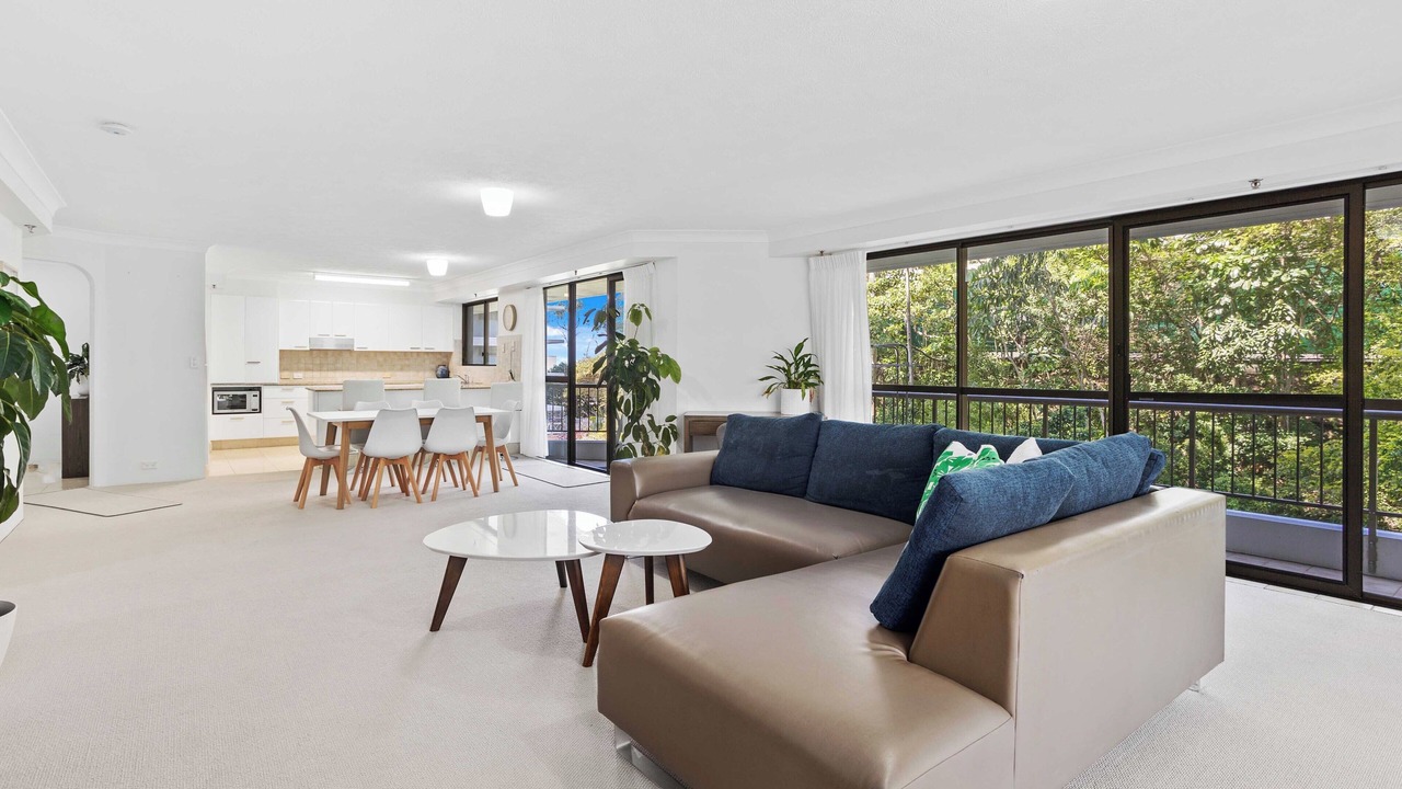 Photo of Livingroom in Burleigh Heads