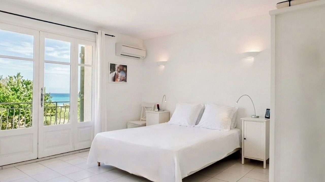 Photo of Bedroom in Brue-Auriac