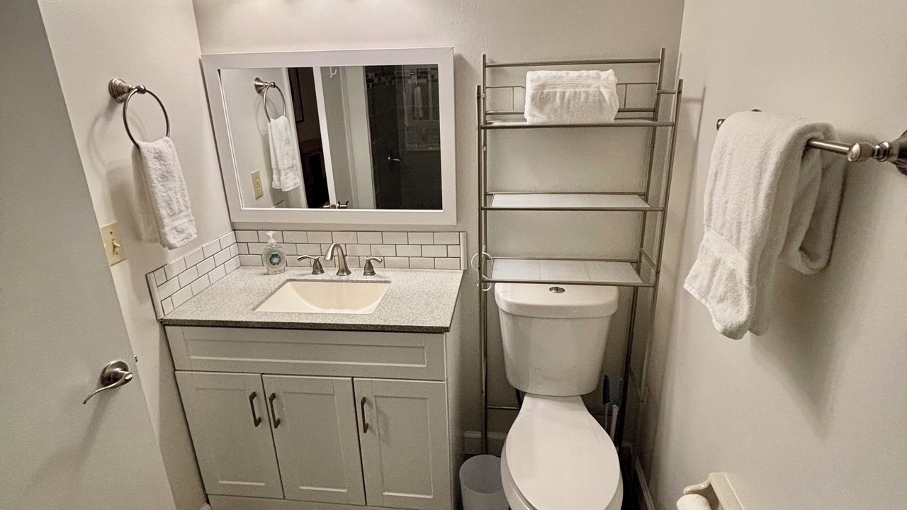 Photo of Bathroom in Sun 'N Lake