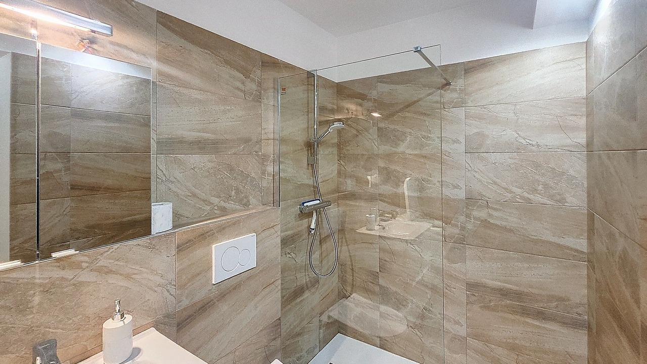 Photo of Bathroom in California - Pezou