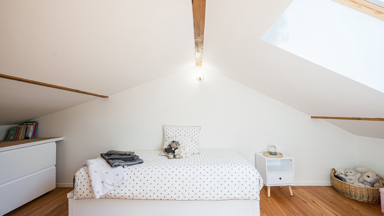 Photo of Bedroom in Albiez-Montrond