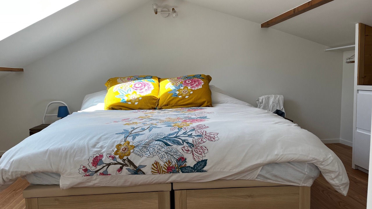Photo of Bedroom in Albiez-Montrond