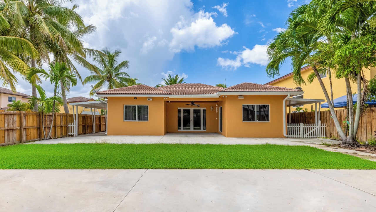Photo of Outdoor in Homestead