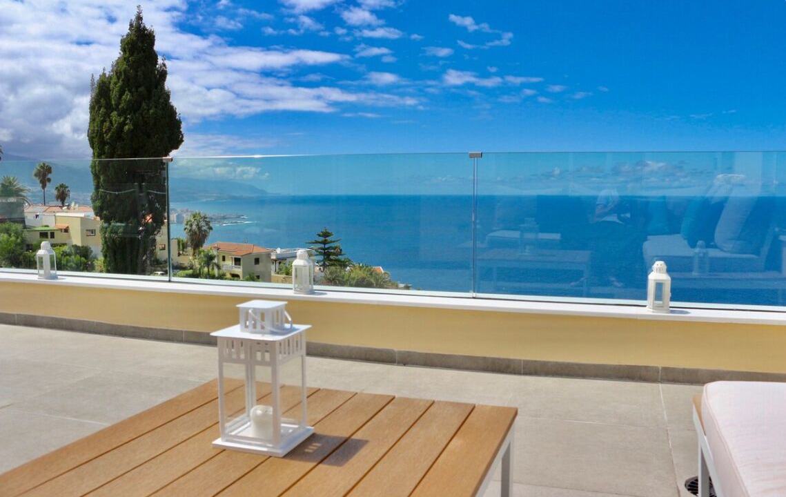 Photo of Patio Balcony in La Quinta