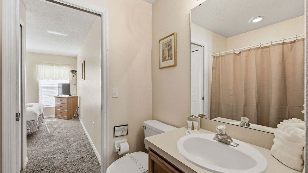 Photo of Bathroom in Lake Berkley