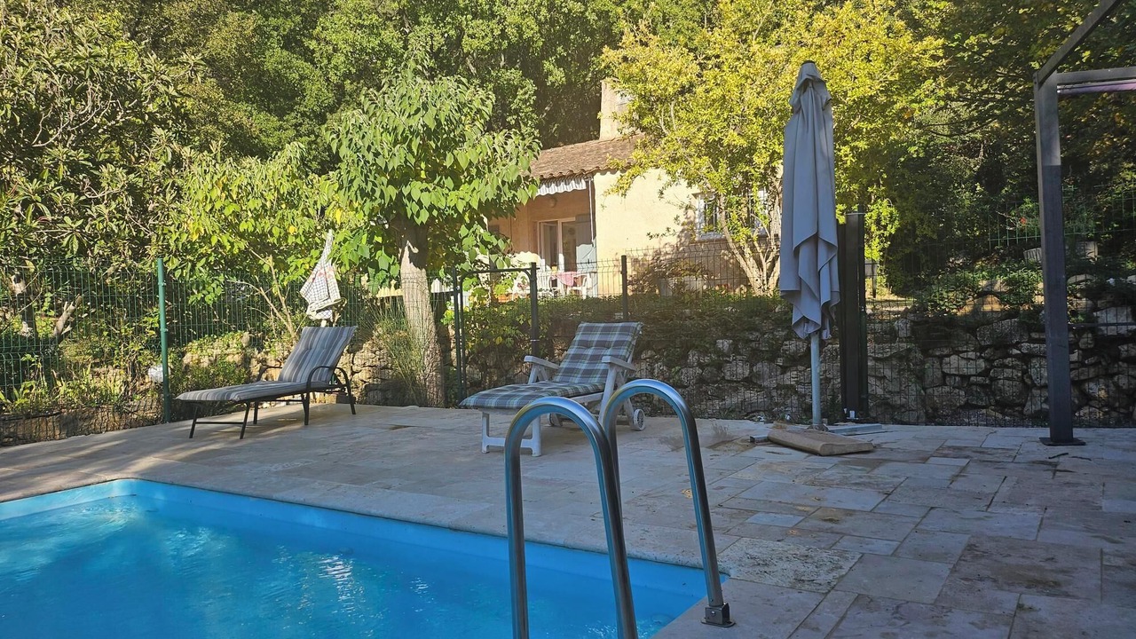 Photo of Outdoor in Entrecasteaux