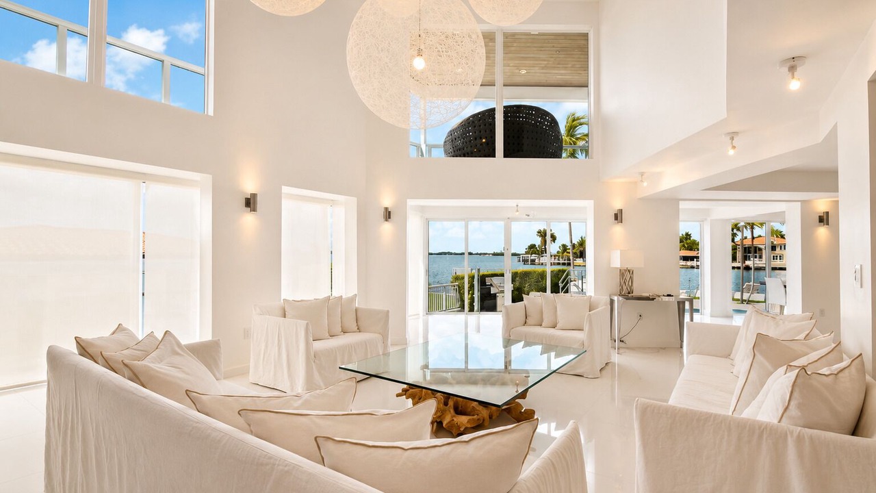Photo of Bedroom in North Bay Village