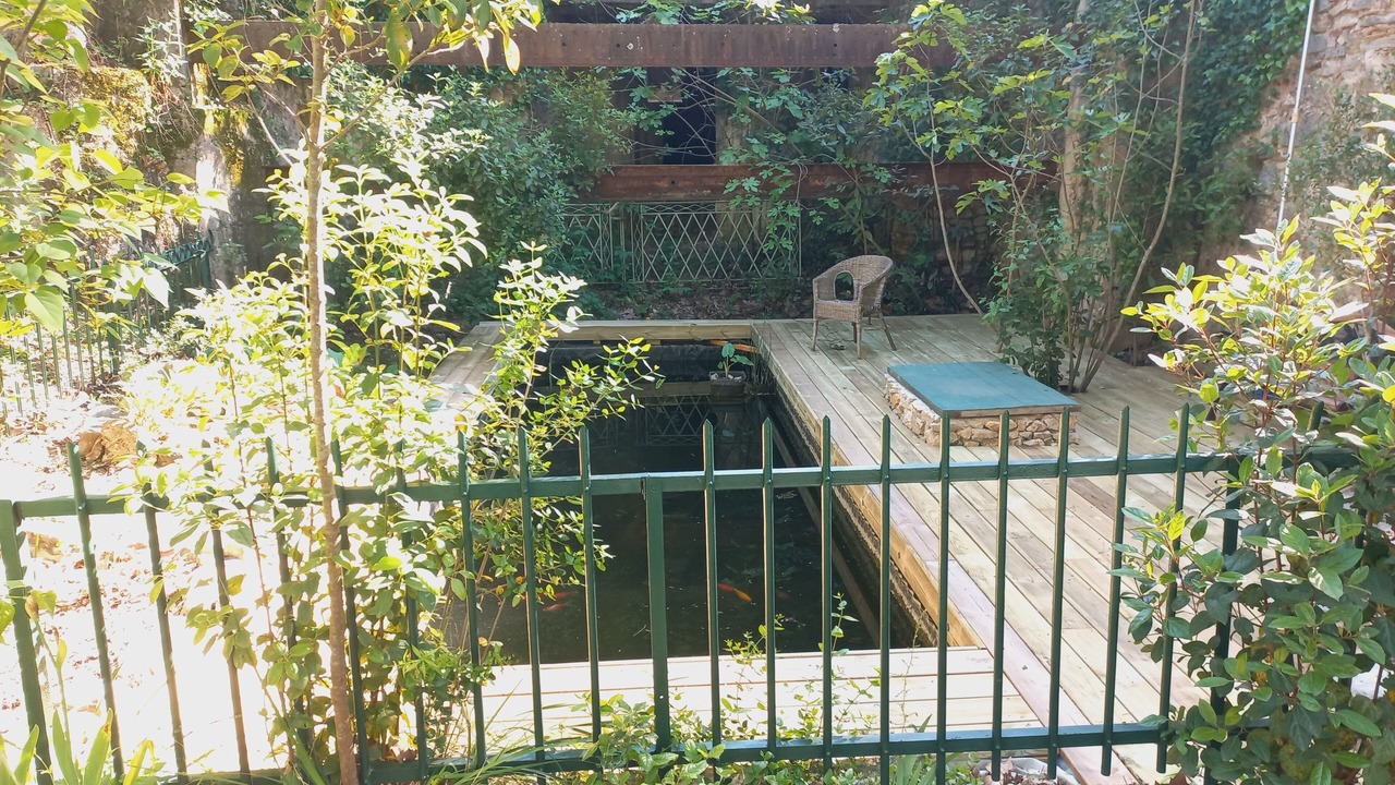 Photo of Outdoor in Cuers