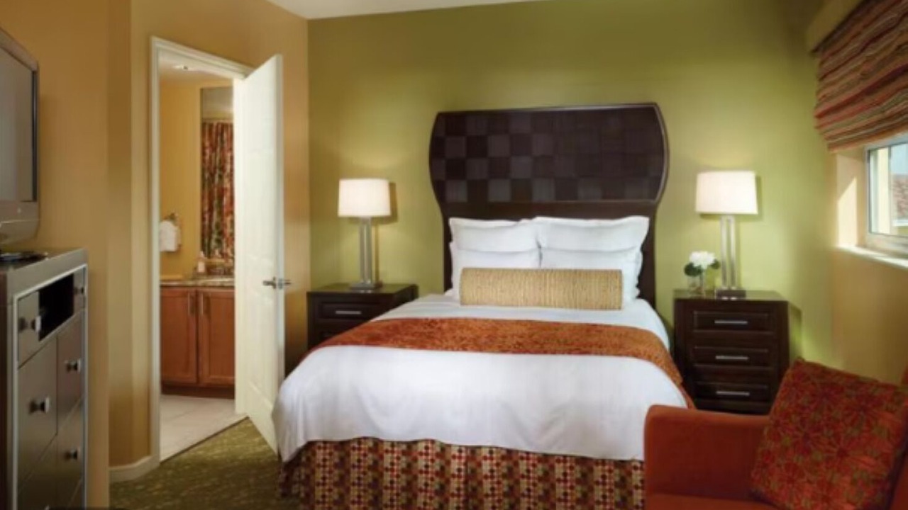 Photo of Bedroom in Doral