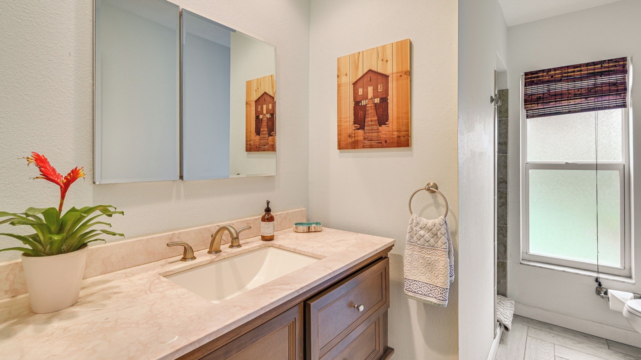 Photo of Bathroom in Silver Oaks