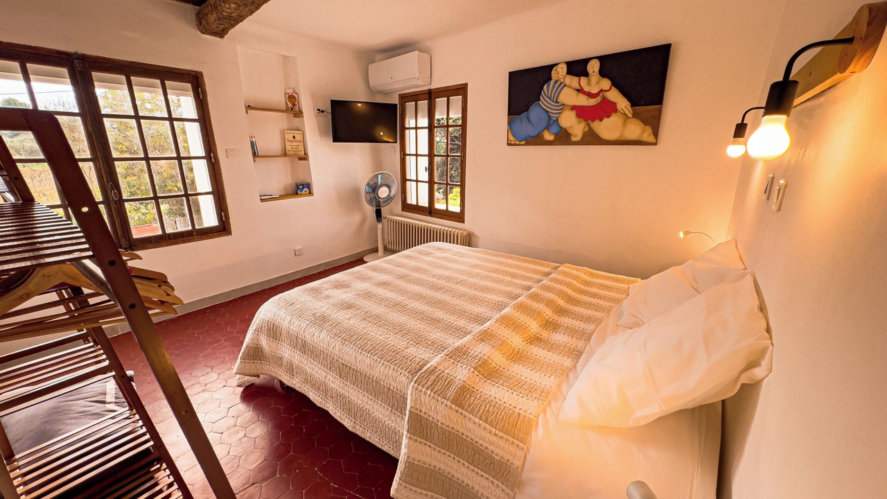 Photo of Bedroom in Sainte-Anne du Castellet