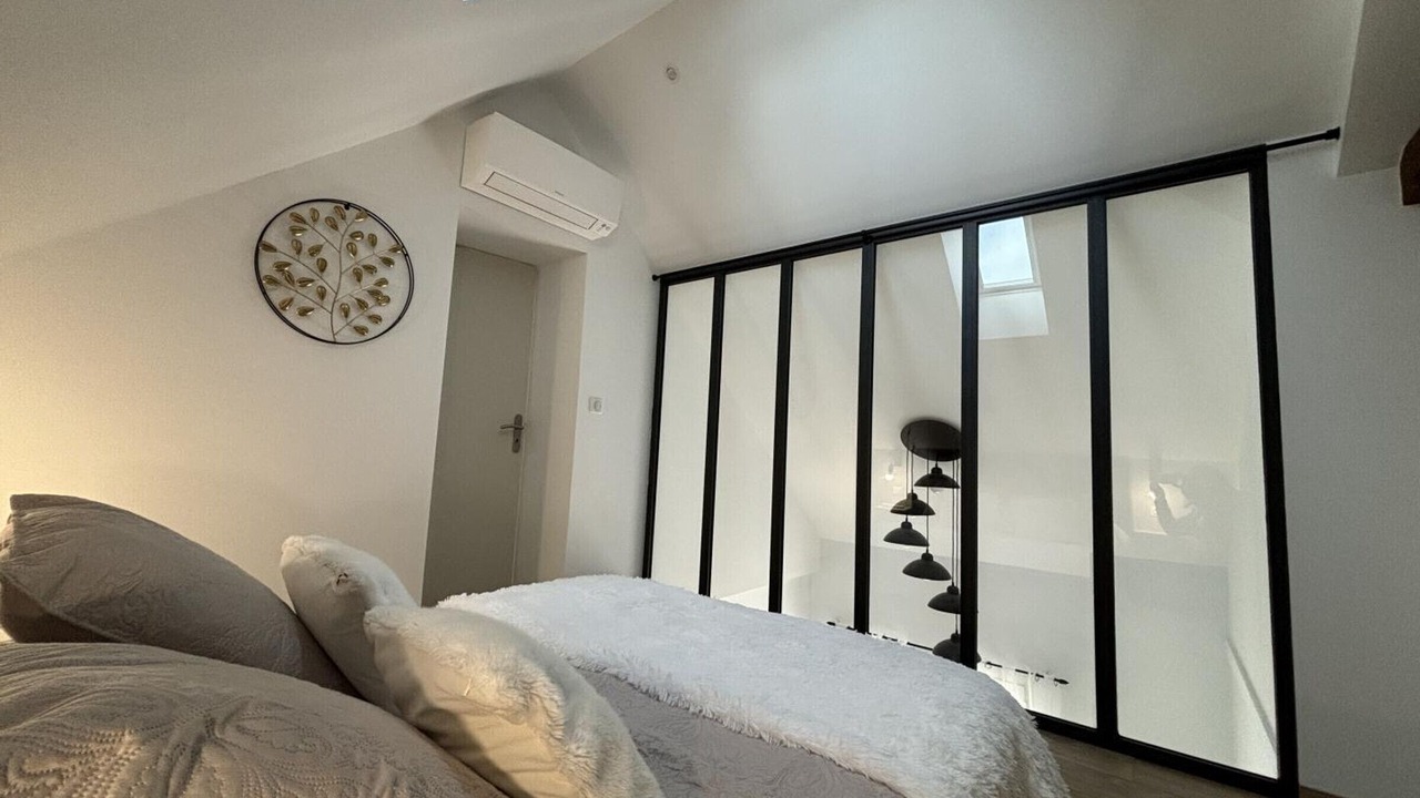 Photo of Bedroom in Louroux-Hodement