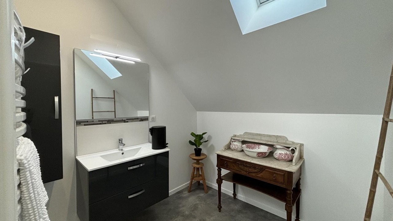 Photo of Bathroom in Louroux-Hodement