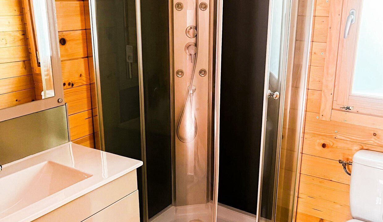 Photo of Bathroom in Besse-sur-Issole