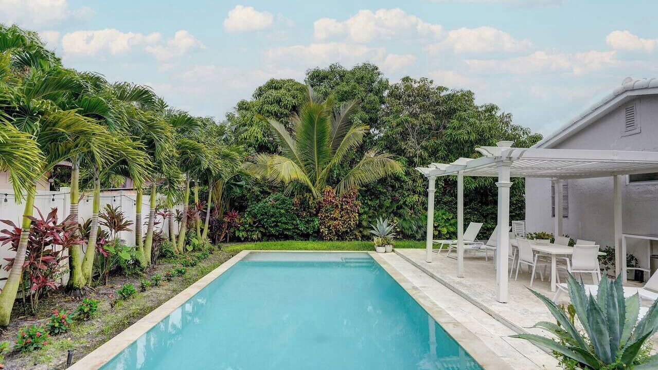 Photo of Outdoor in Miami Shores