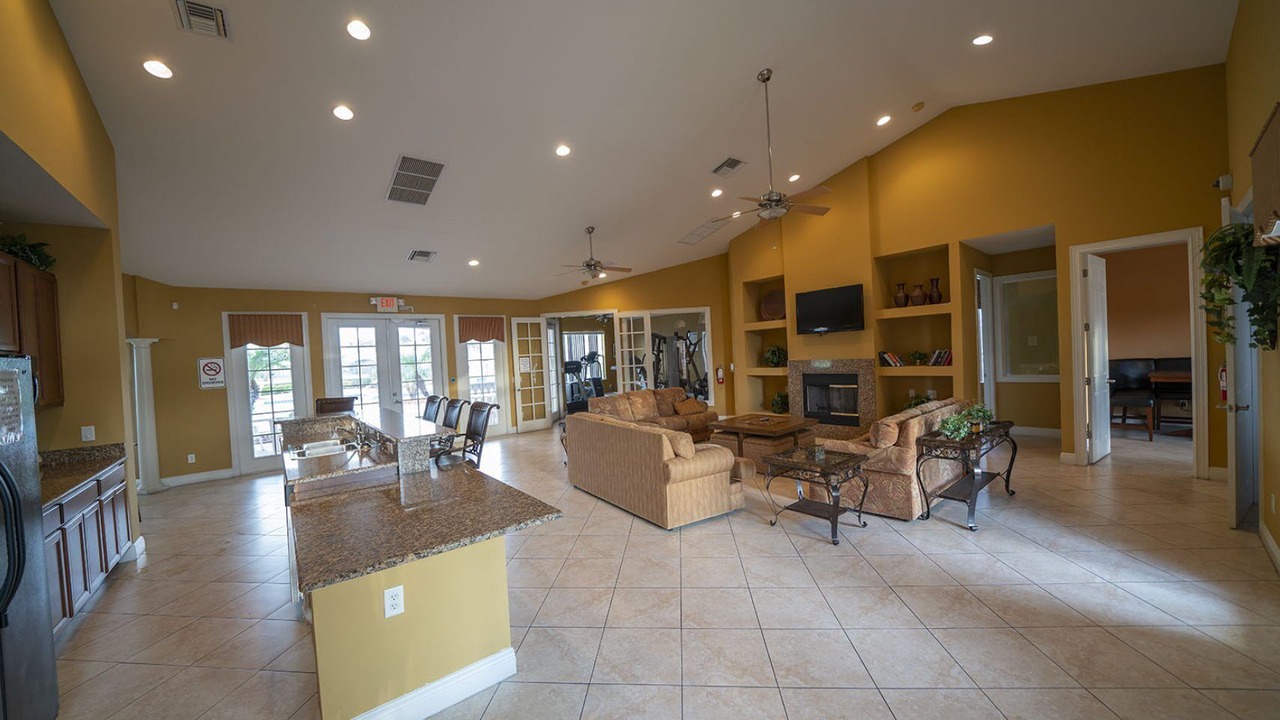 Photo of Livingroom in Seasons