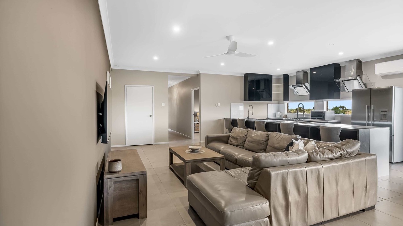 Photo of Livingroom in Upper Coomera