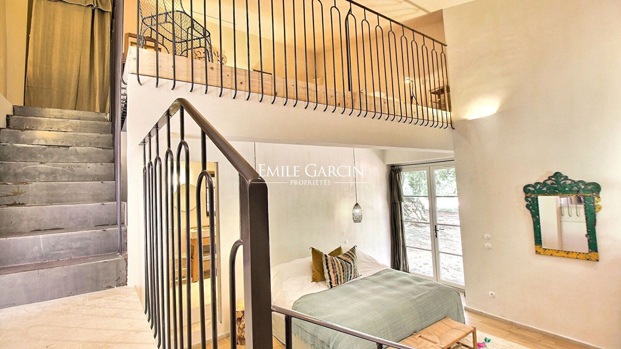 Photo of Bedroom in Meounes-les-Montrieux