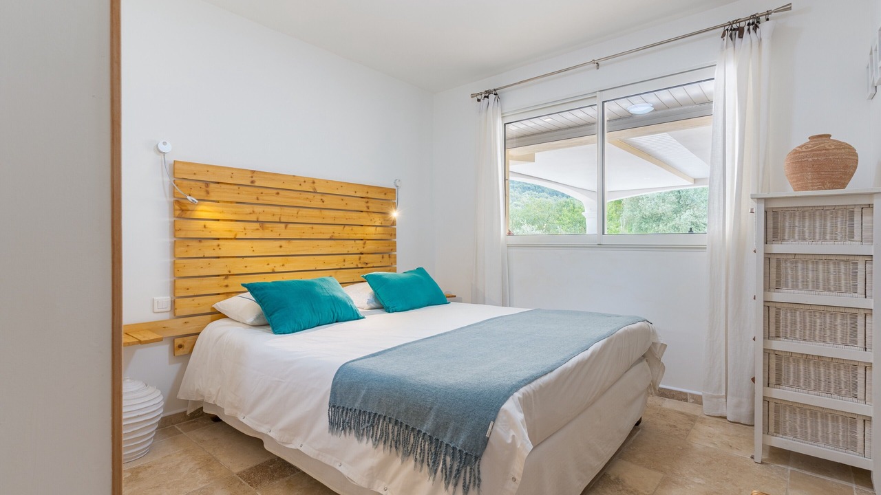 Photo of Bedroom in Auriol