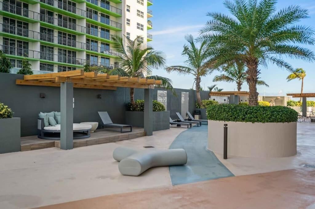Photo of Patio Balcony in Midtown