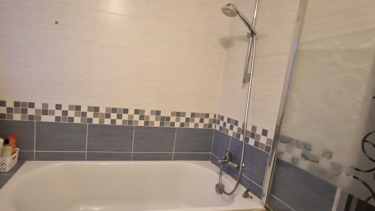 Photo of Bathroom in Carnoules