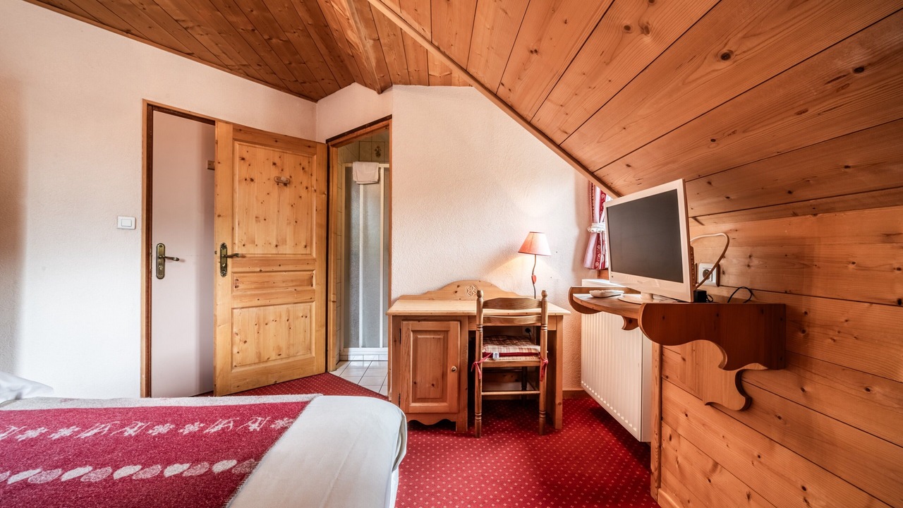 Photo of Bedroom in Abondance