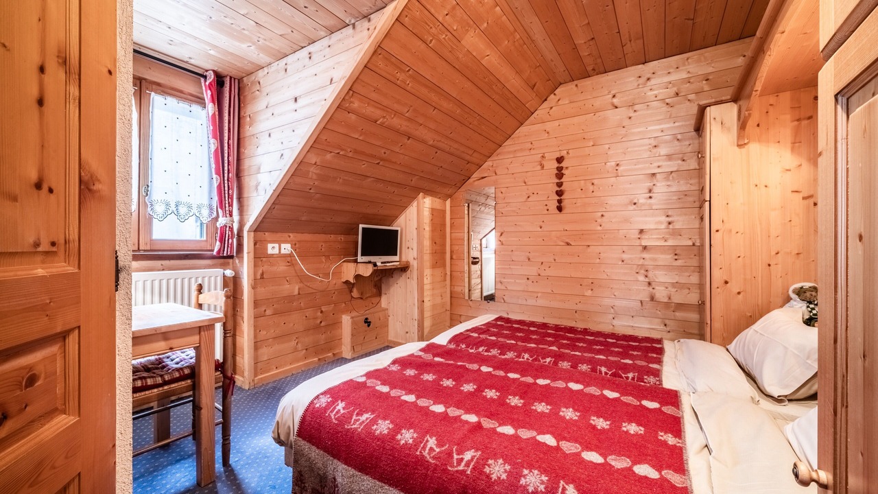 Photo of Bedroom in Abondance