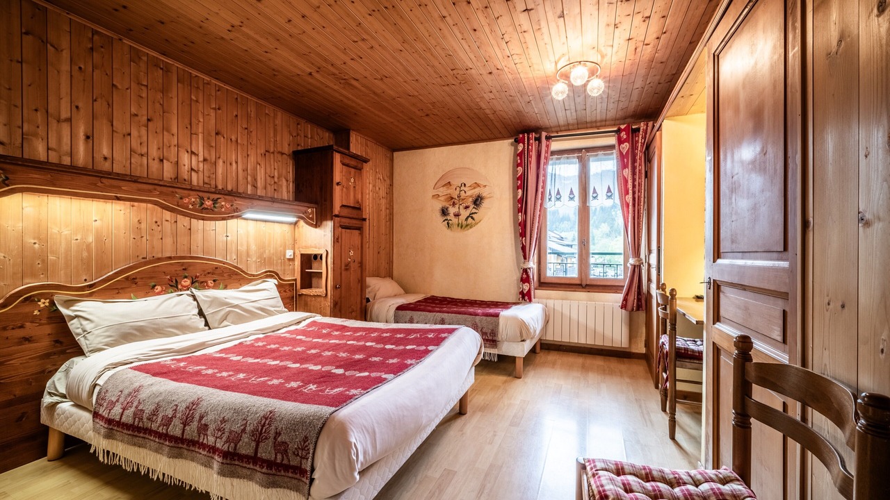 Photo of Bedroom in Abondance