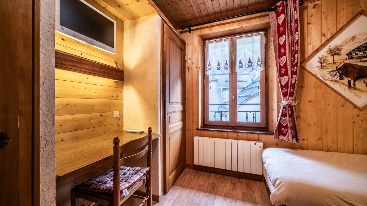 Photo of Bedroom in Abondance
