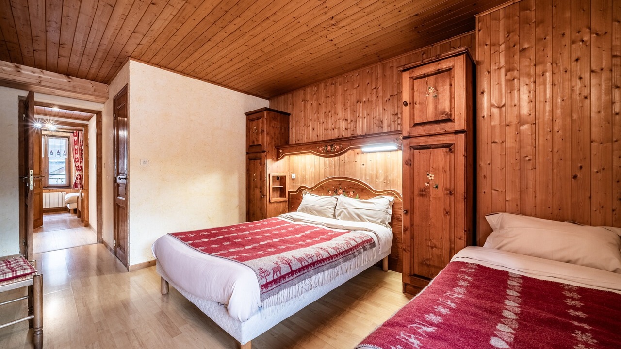 Photo of Bedroom in Abondance