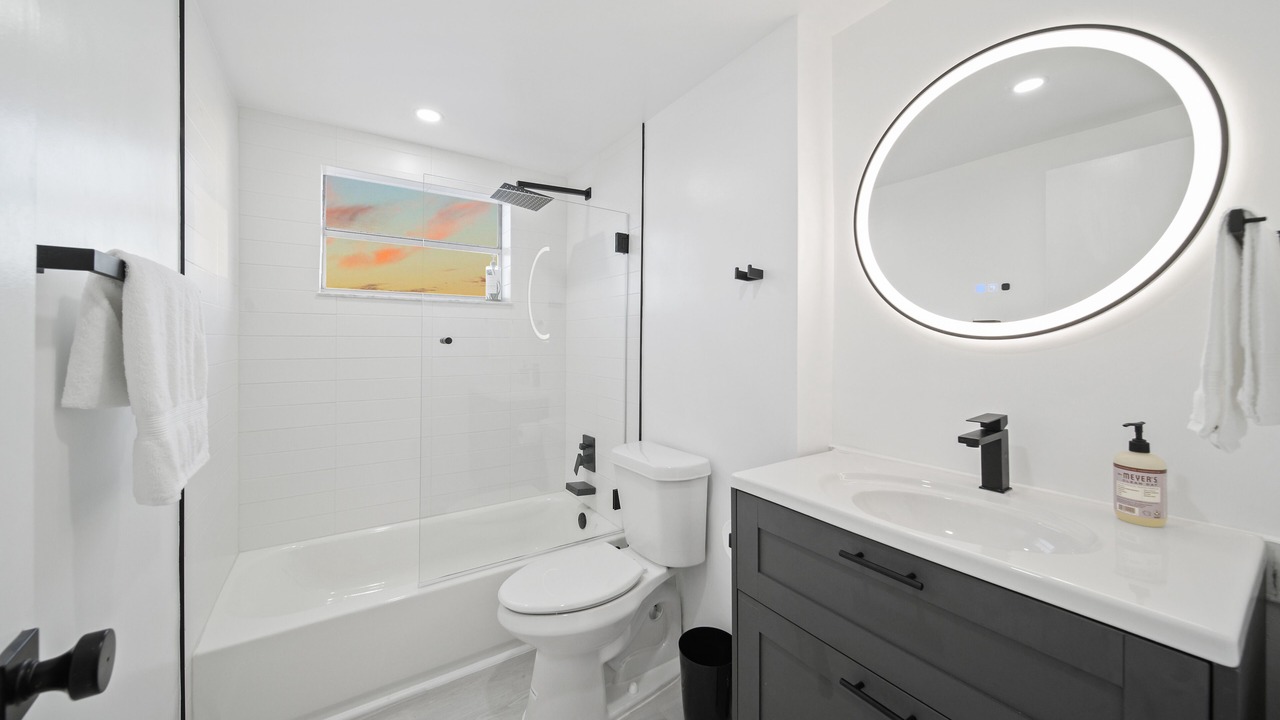 Photo of Bathroom in North Bay Village