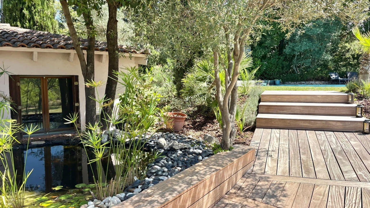 Photo of Outdoor in Fuveau