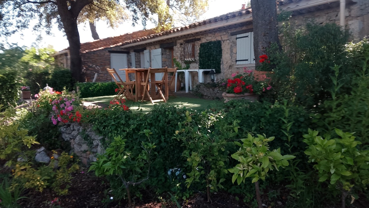 Photo of Outdoor in Taradeau