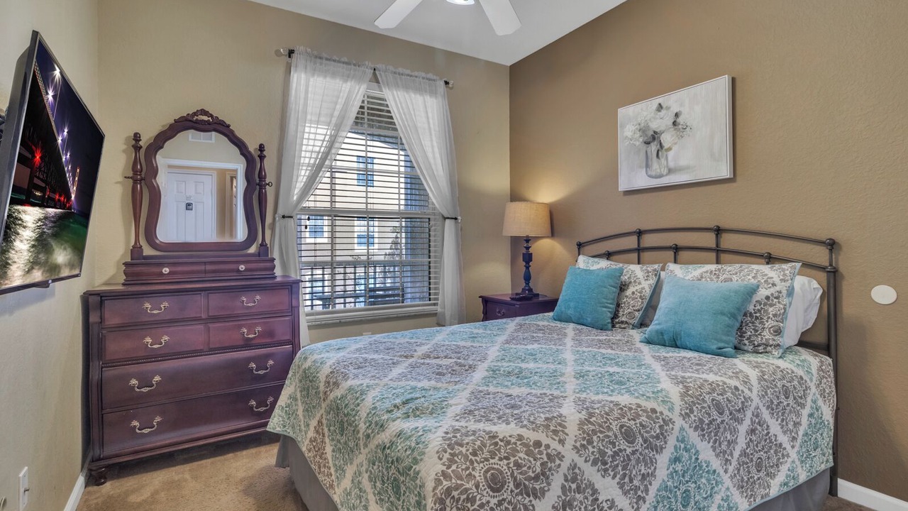 Photo of Bedroom in Windsor Hills