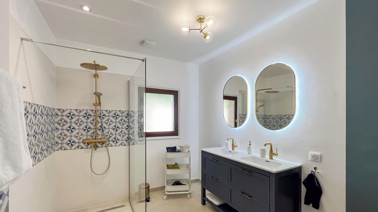Photo of Bathroom in Trans-en-Provence