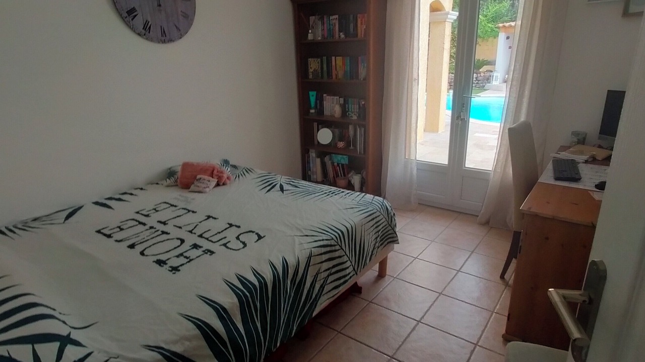 Photo of Bedroom in Pierrefeu-du-Var
