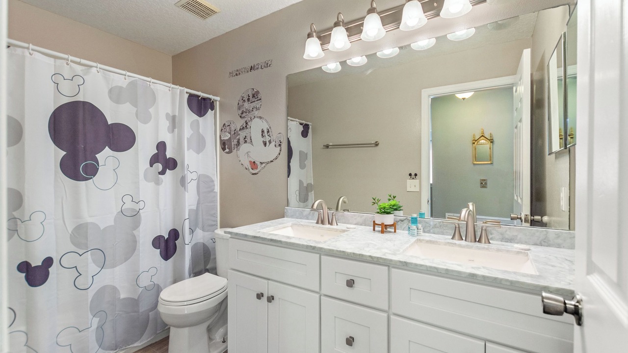 Photo of Bathroom in Windwood Bay