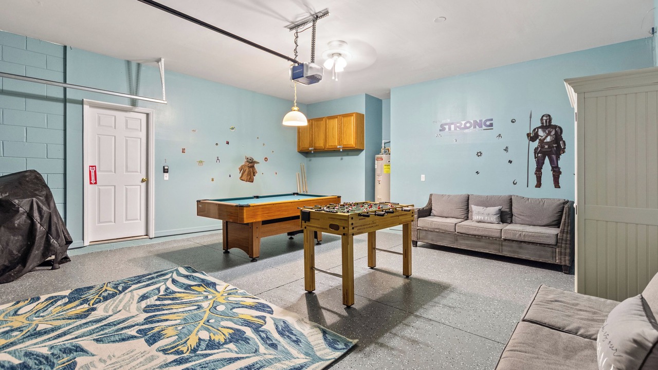 Photo of Livingroom in Windwood Bay