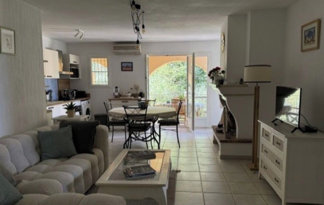 Photo of Livingroom in La Garde-Freinet
