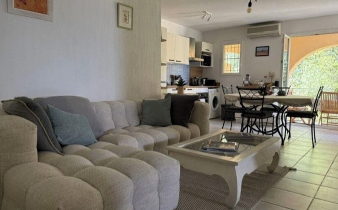 Photo of Livingroom in La Garde-Freinet